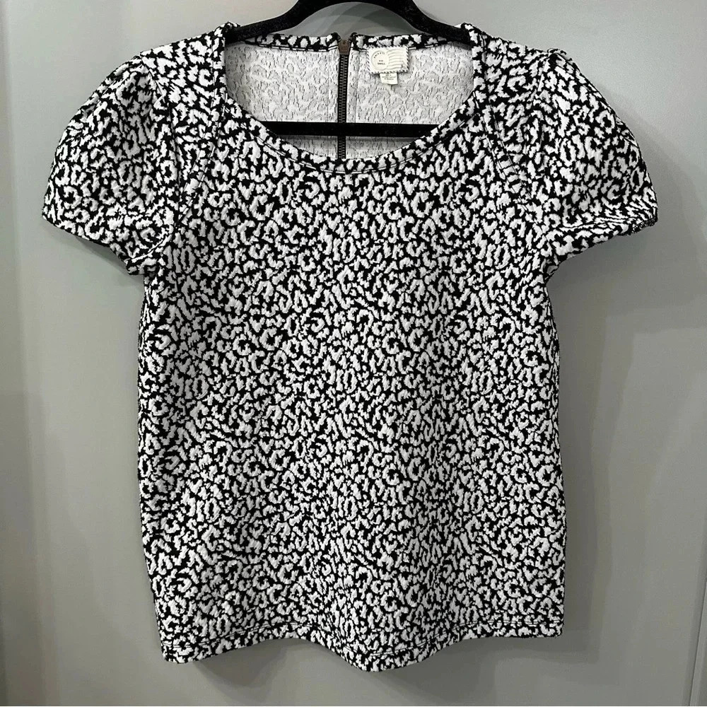 Anthropologie Postmark Leopard Black and White Trace Jacquard Top Size Small